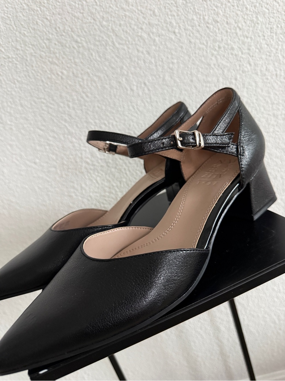 Naturalizer Maddox Pump